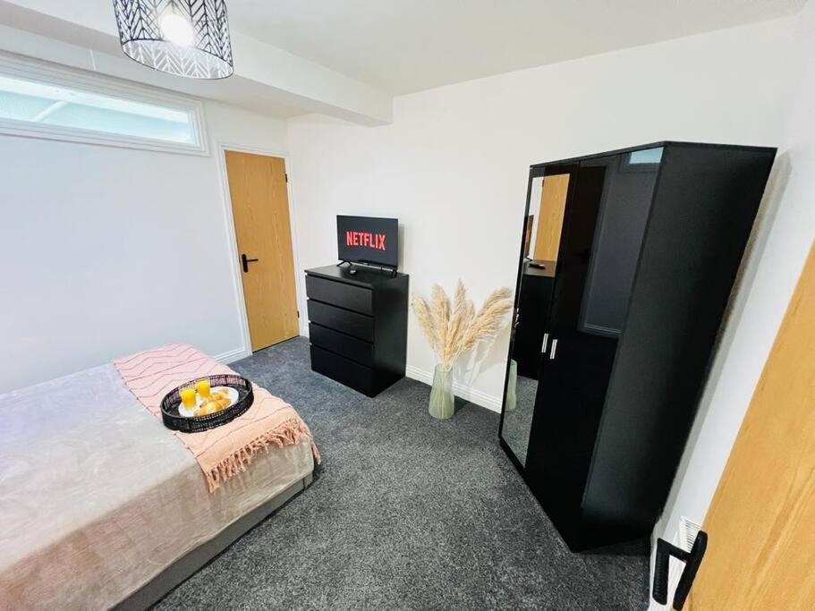 2 Bed Harbourside Penthouse With Hot Tub & Stunning Roof Terrace Leilighet Weymouth Eksteriør bilde
